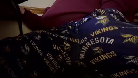 mnguy19726969 online show from November 18, 5:33 am