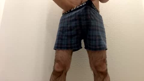 Snapshot of modest6969 chatting on December 21, 9:12 am modest6969 online show from December 21, 9:12 am