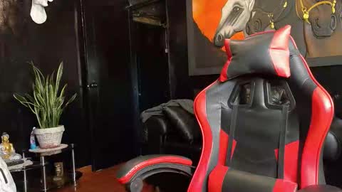 Molotov online show from February 2, 12:31 am