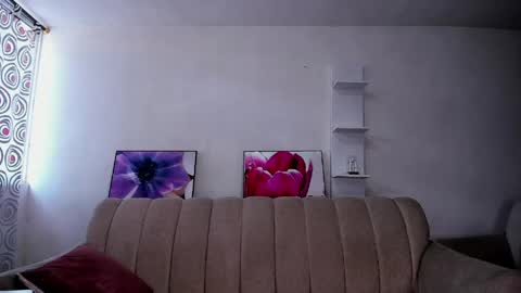 monky_0002 online show from April 20, 3:36 pm