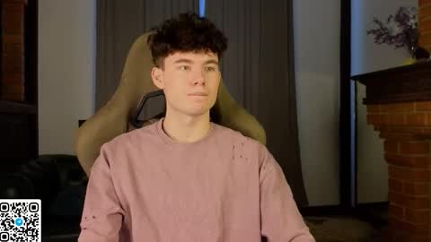 moon_gloww online show from March 10, 5:46 am