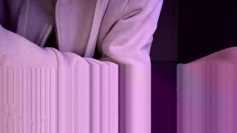 moonflamek online show from February 12, 12:49 am