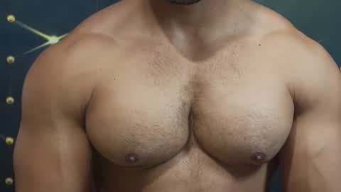 moreno1muscular online show from September 26, 1:31 pm