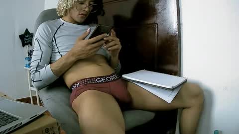 Danny  online show from January 6, 6:01 pm