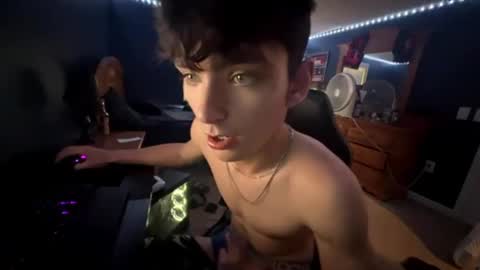 moserb_1 online show from October 8, 8:02 pm