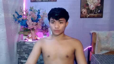 mostwantedtwink online show from July 12, 5:15 pm