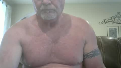 Snapshot of motorguy08 chatting on October 1, 9:30 pm motorguy08 online show from October 1, 9:30 pm