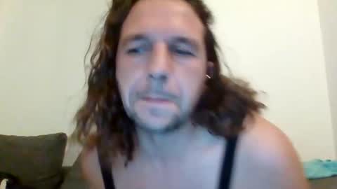 moz87 online show from February 3, 10:58 am