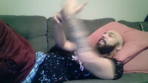 Snapshot of mr8plus chatting on February 8, 2:04 am Mr8 online show from February 8, 2:04 am