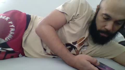 Snapshot of mr8plus chatting on January 5, 6:13 pm Mr8 online show from January 5, 6:13 pm