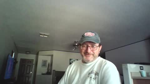 MrAnonymou57 online show from April 16, 3:56 pm