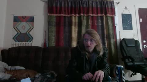 Snapshot of mr_happy12 chatting on January 4, 5:27 am mr_happy12 online show from January 4, 5:27 am