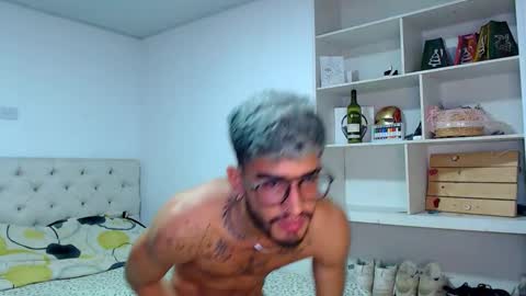 mr_jordan2310 online show from February 22, 4:40 am