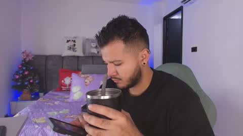 MIKEE online show from January 6, 3:10 am