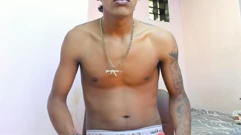 Snapshot of mr_stiven_ chatting on December 24, 2:43 am mr_stiven_ online show from December 24, 2:43 am