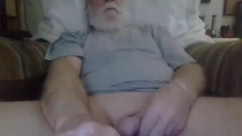 mrhollar online show from March 27, 10:49 am