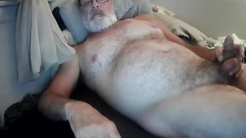 Snapshot of mrjames59 chatting on September 17, 7:31 am mrjames59 online show from September 17, 7:31 am