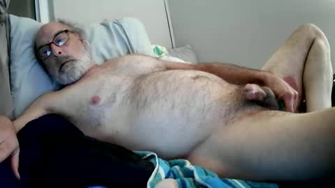 Snapshot of mrjames59 chatting on January 12, 4:00 am mrjames59 online show from January 12, 4:00 am