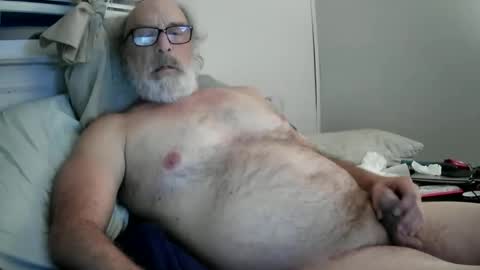 Snapshot of mrjames59 chatting on February 4, 11:27 am mrjames59 online show from February 4, 11:27 am