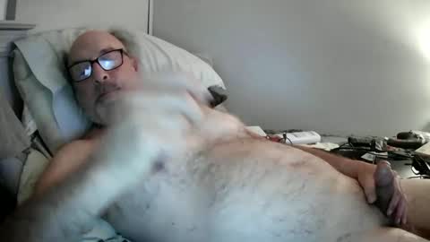 Snapshot of mrjames59 chatting on February 22, 10:40 am mrjames59 online show from February 22, 10:40 am