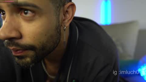 Luis    Instagram   online show from December 17, 12:51 am