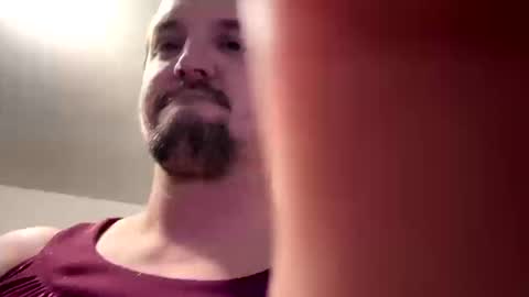 Snapshot of mrsissy812575 chatting on October 18, 5:01 am mrsissy812575 online show from October 18, 5:01 am