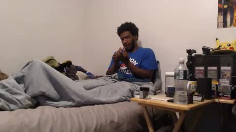 mrsoonicexrated online show from April 18, 8:27 am