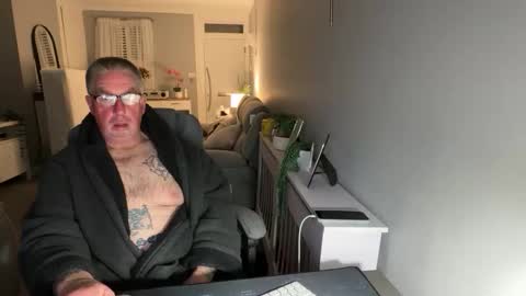 mtb1697 online show from October 27, 12:24 am