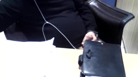 mtwpaul online show from November 17, 7:11 am