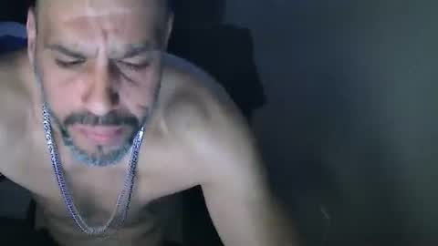 Muffdiver online show from January 13, 4:07 am