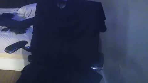 Muffdiver online show from December 29, 11:40 am