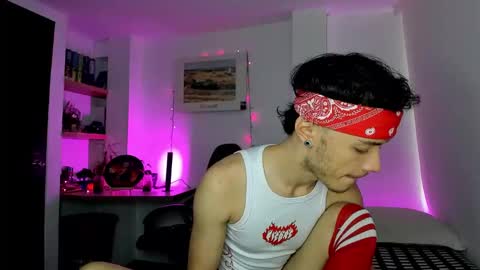 murielkarmesi online show from January 3, 8:11 pm