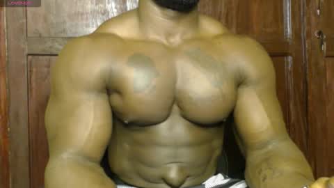 musclegod23 online show from September 14, 12:12 am