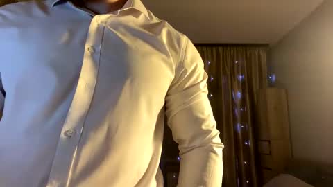 muscularjuggler online show from March 11, 3:30 pm