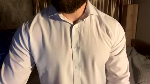 muscularjuggler online show from March 22, 12:43 pm