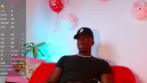 Snapshot of mylowallacee chatting on February 21, 2:50 am Mylo Wallace  online show from February 21, 2:50 am