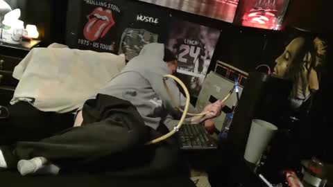 SnackPants online show from January 23, 7:11 am