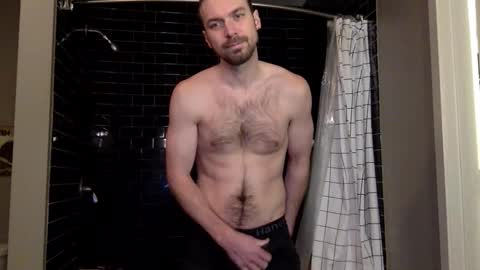 Mickey online show from February 4, 6:25 pm