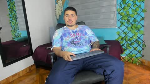 deibyd online show from February 6, 2:26 pm