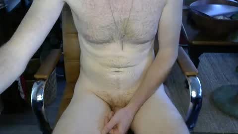 nareth338 online show from December 4, 6:15 pm