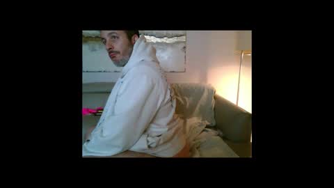 nassobout online show from November 20, 10:58 am