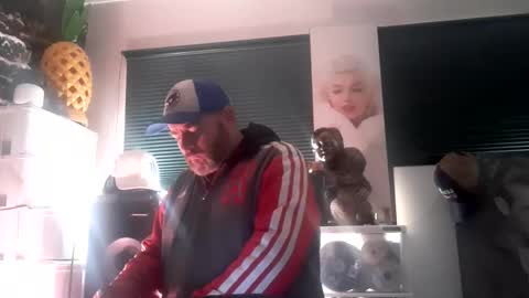 Snapshot of nastysubs69 chatting on October 25, 5:36 pm nastysubs69 online show from October 25, 5:36 pm