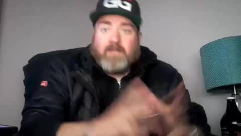 Snapshot of nastysubs69 chatting on October 22, 2:21 pm nastysubs69 online show from October 22, 2:21 pm