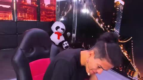 nathan_carson1 online show from December 12, 11:29 am