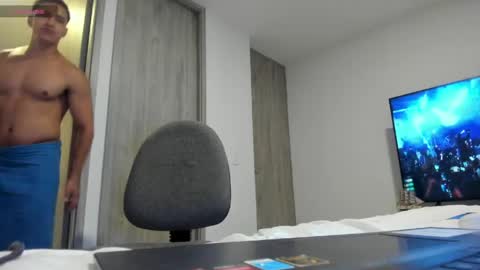nathan_gross online show from May 2, 9:28 pm