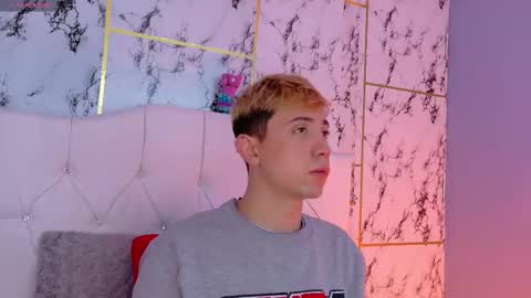 Snapshot of naughty__chris chatting on February 28, 12:09 pm Christopher  Chris online show from February 28, 12:09 pm
