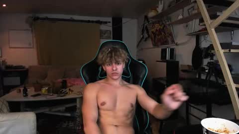 Snapshot of naughty_nik43 chatting on September 20, 6:41 pm Nik online show from September 20, 6:41 pm