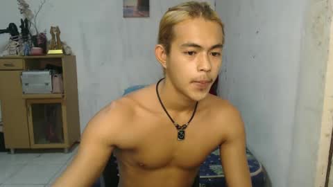 Loue online show from February 3, 2:25 am