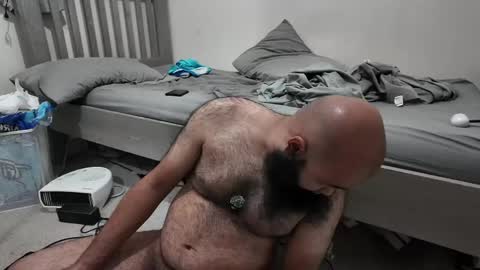 naughtyfuzzy69 online show from July 21, 2:24 am