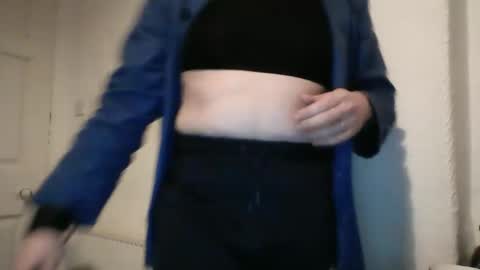 navel_gazing_submissive online show from March 3, 11:00 pm